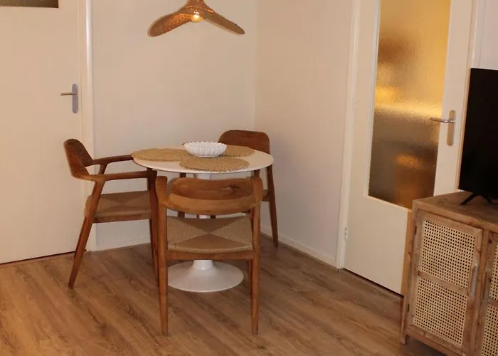 No 5 Aan Zee - 300 Meter Het Met Gratis Parkeergelegenheid * نوردفيك